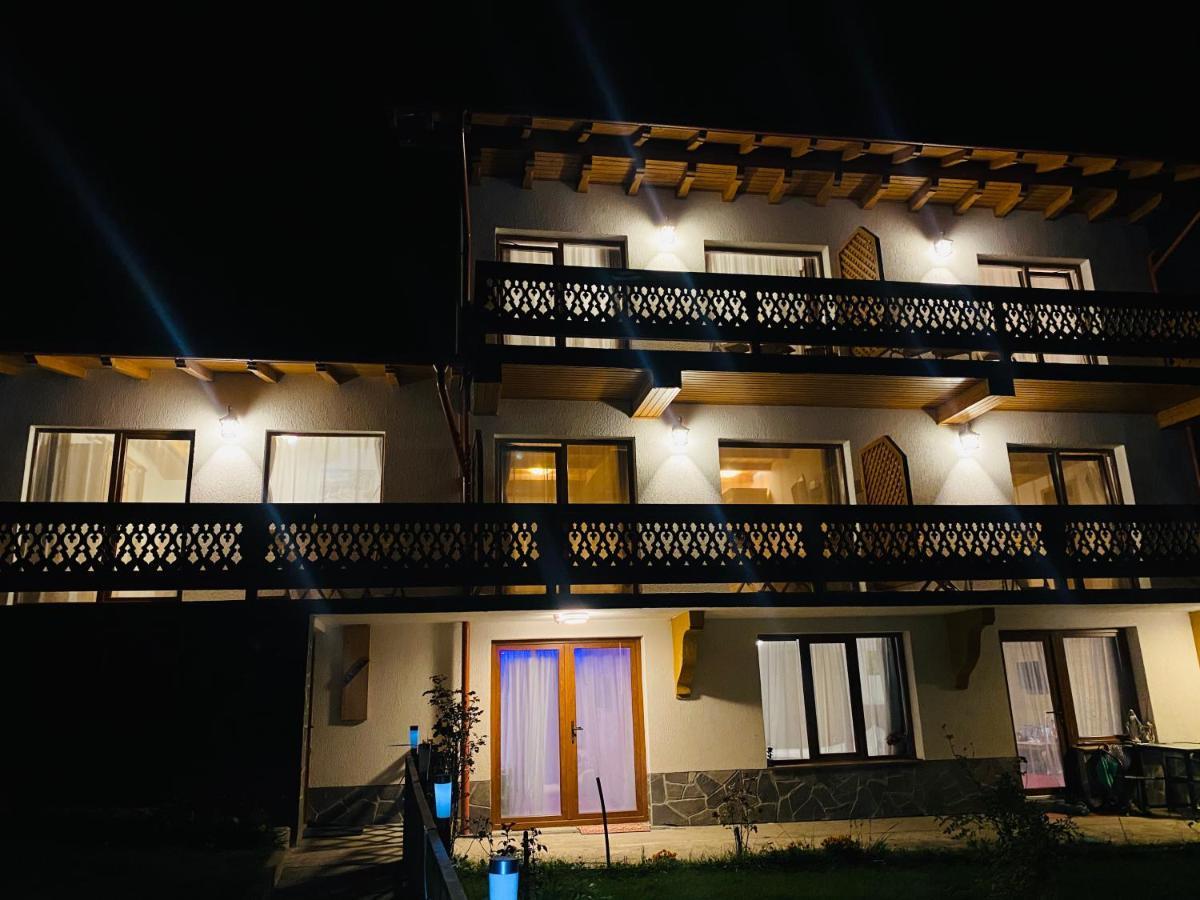 Casa Belcin Spa&Retreat Buşteni Extérieur photo