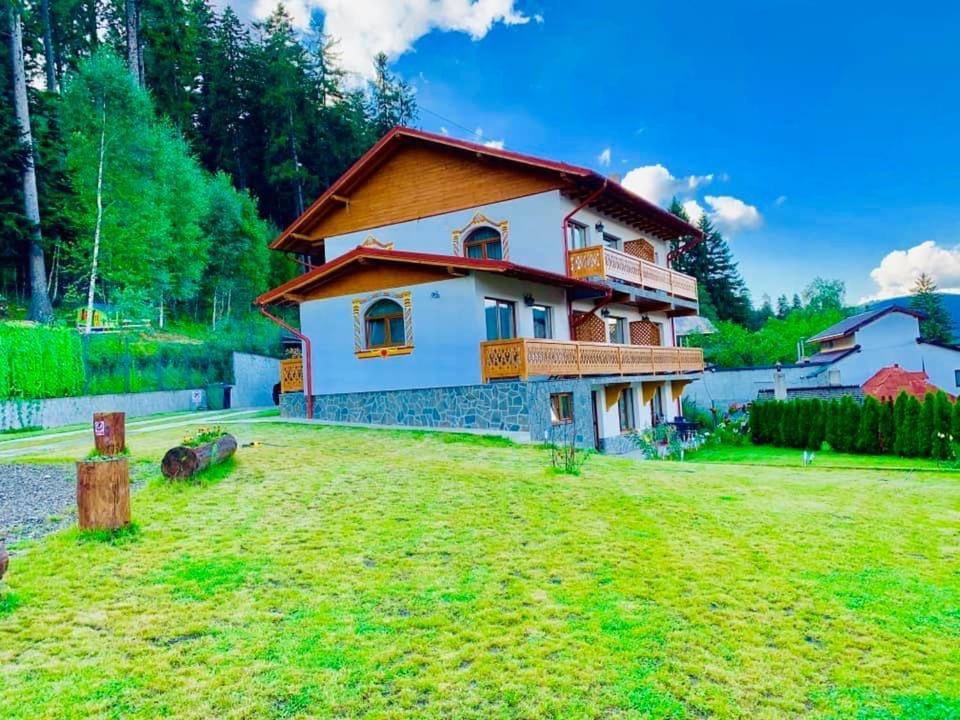 Casa Belcin Spa&Retreat Buşteni Extérieur photo