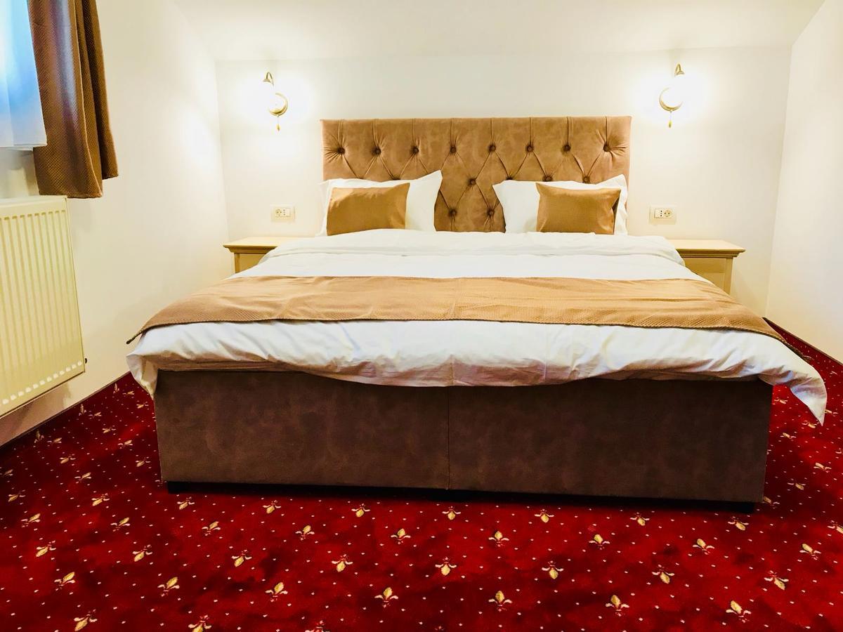 Casa Belcin Spa&Retreat Buşteni Extérieur photo