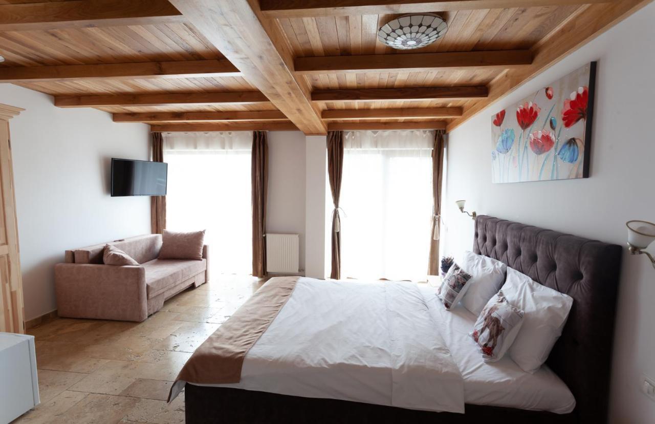 Casa Belcin Spa&Retreat Buşteni Extérieur photo