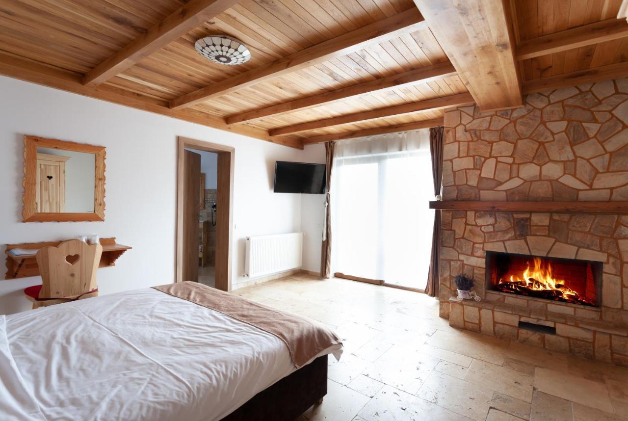 Casa Belcin Spa&Retreat Buşteni Extérieur photo