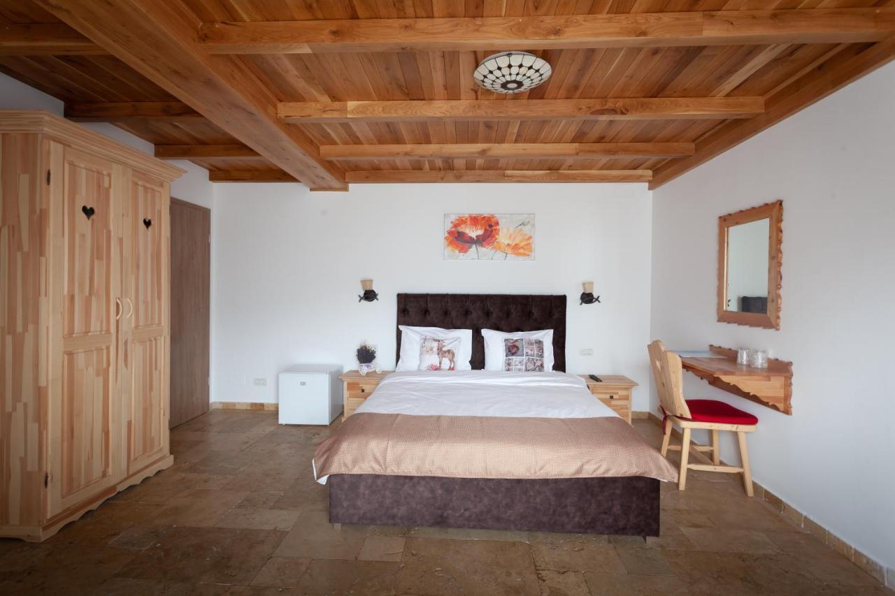 Casa Belcin Spa&Retreat Buşteni Extérieur photo